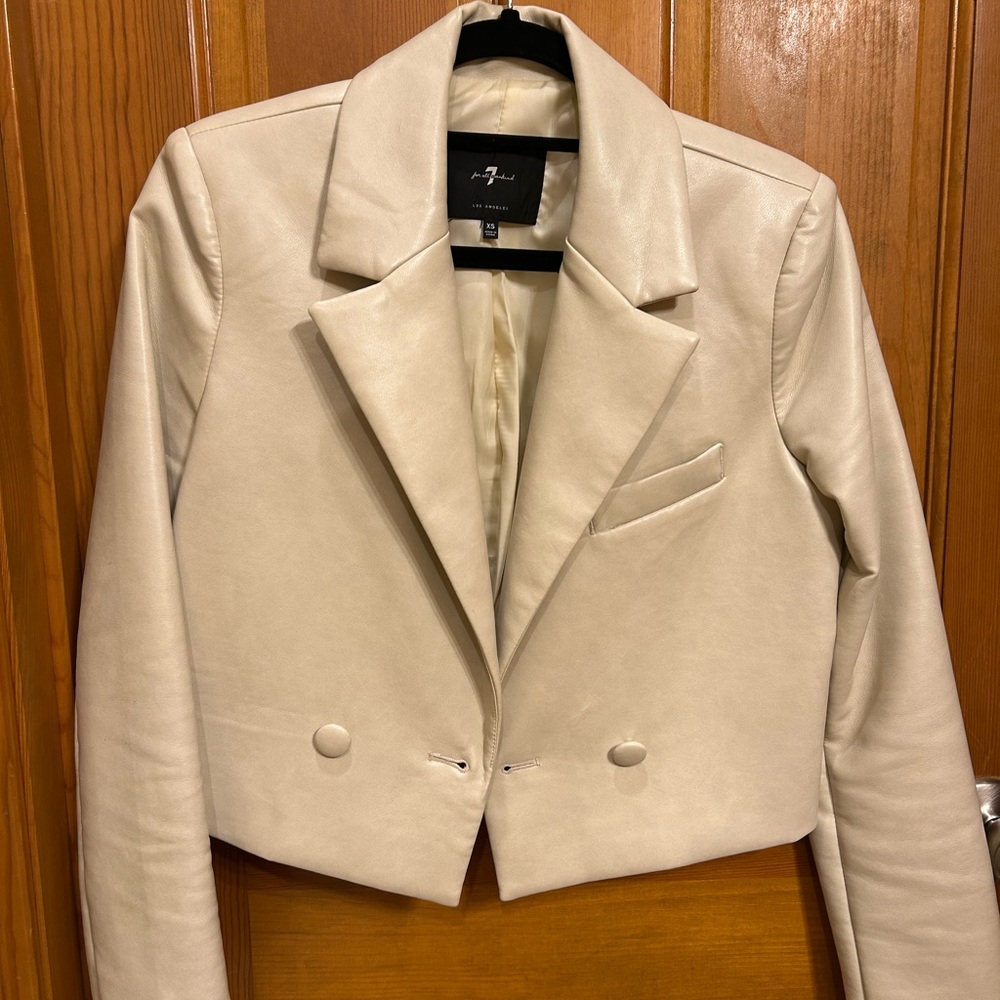 Faux leather cropped blazer